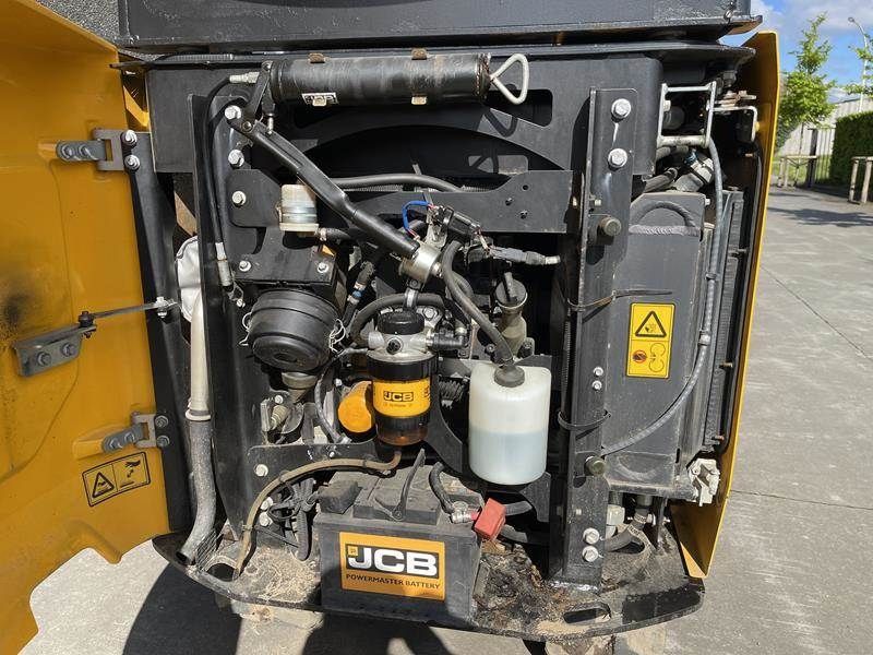JCB 15 C - 1