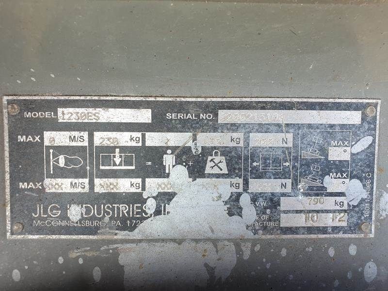 JLG 1230 ES