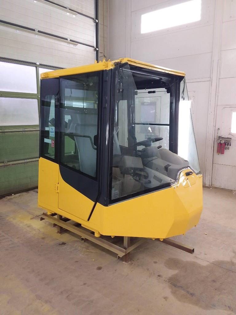 Komatsu WA500-7 Cabine