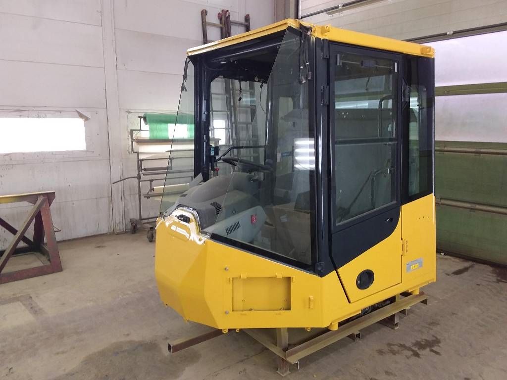 Komatsu WA500-7 Cabine