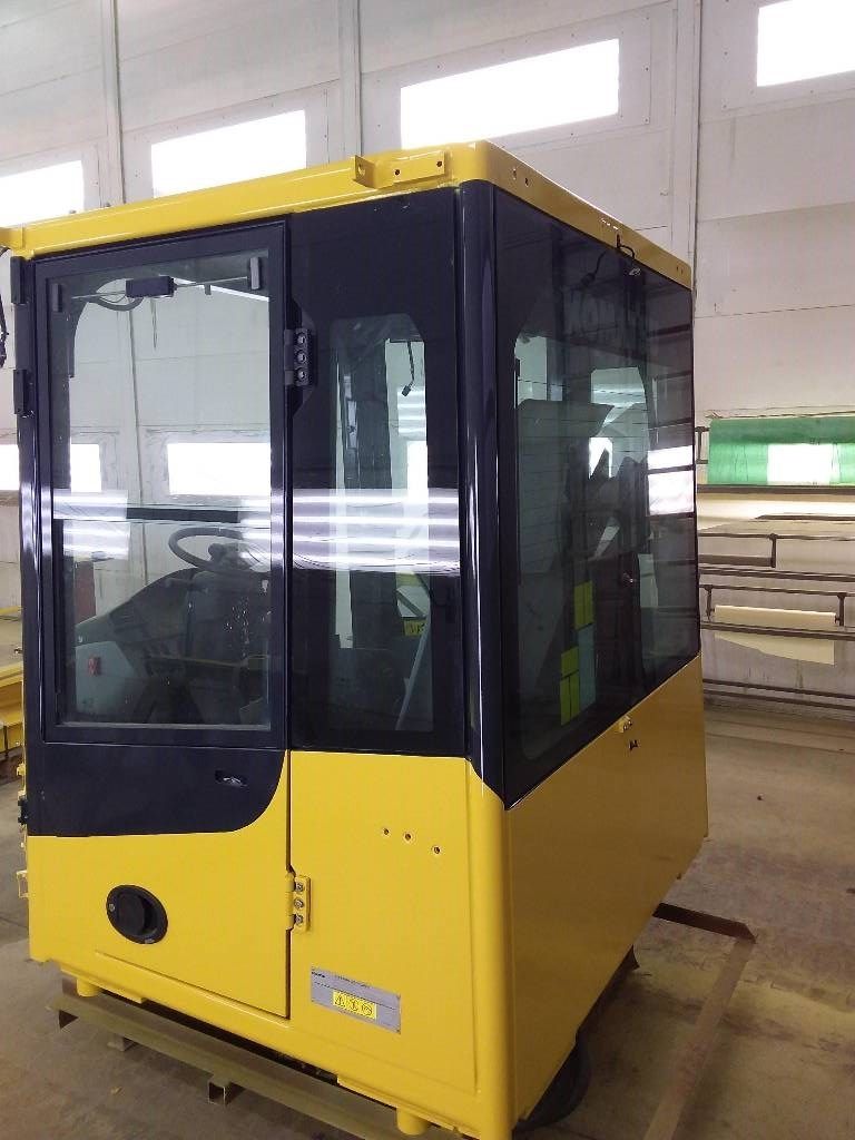 Komatsu WA500-7 Cabine