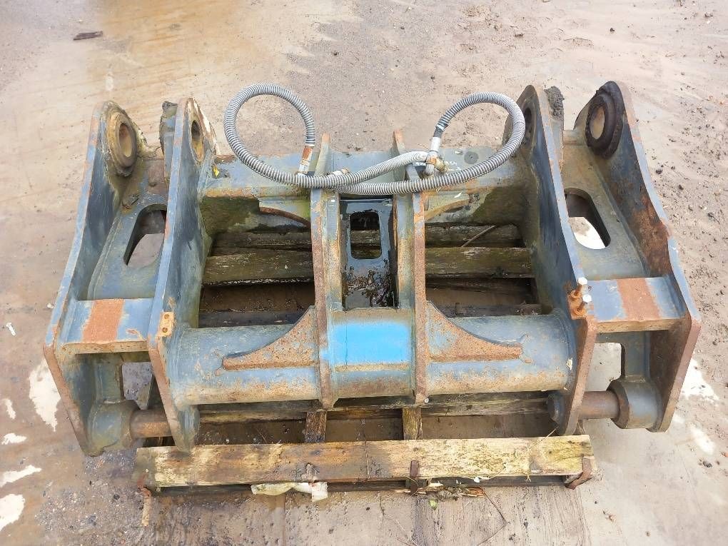 Komatsu WA380-8 Quick coupler & Bucket