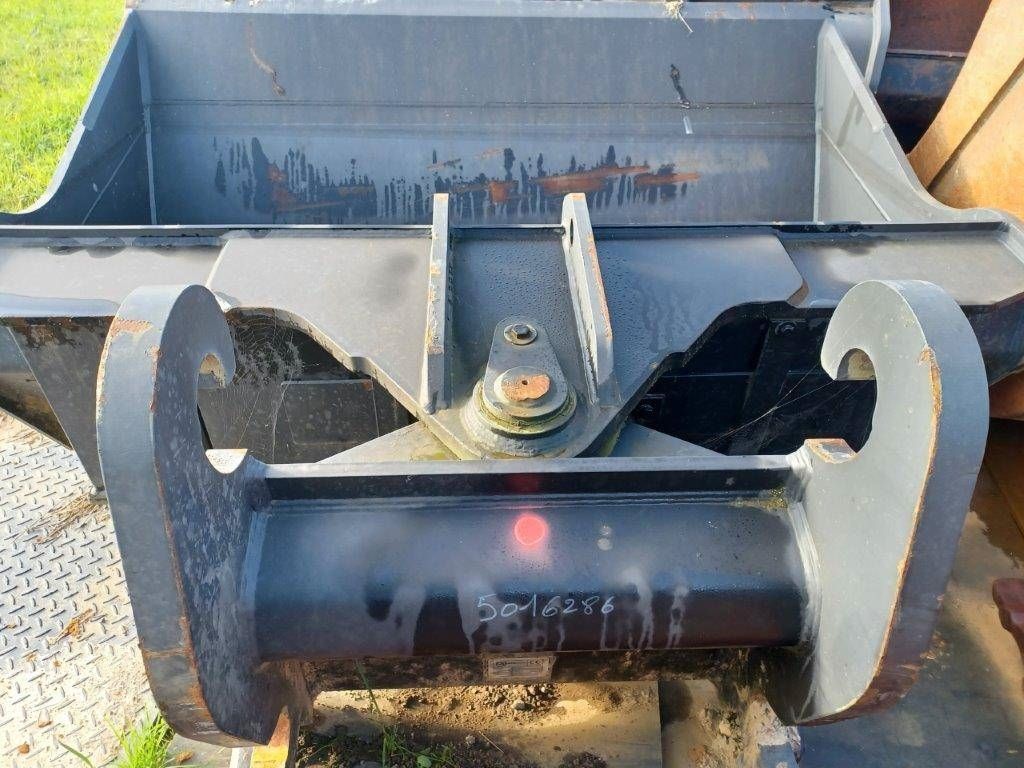 Eurosteel Inclining bucket