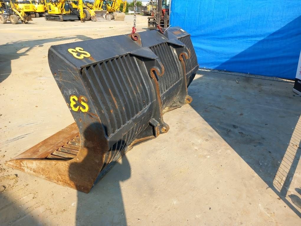 Eurosteel Puinriek WA320