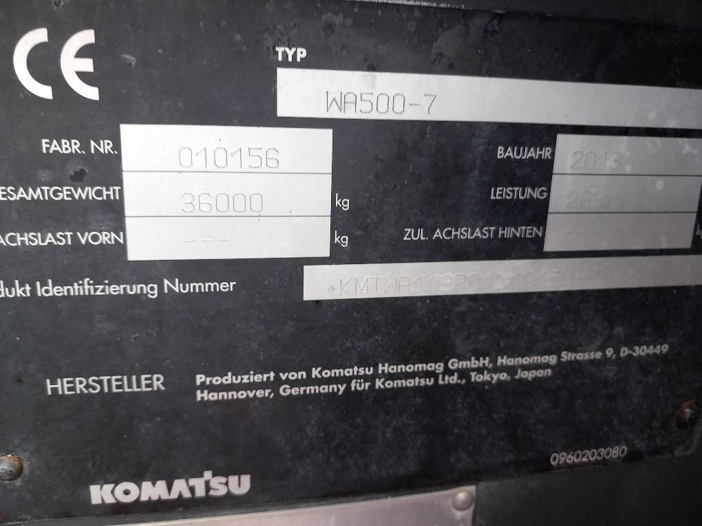 Komatsu WA500-7