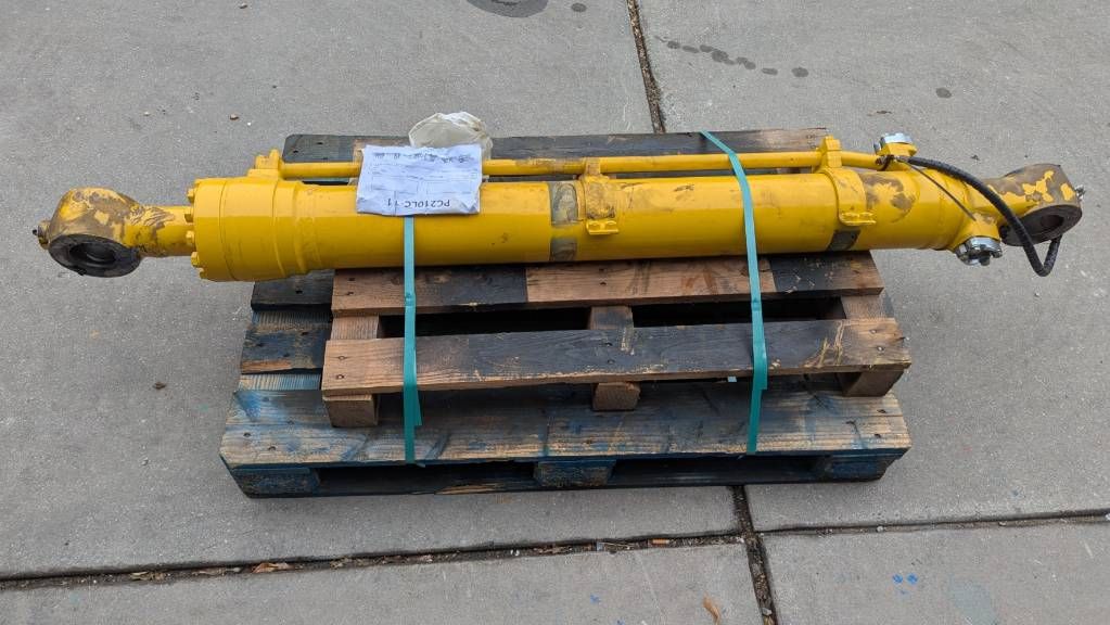 Komatsu PC210LC-10 / -11 - BUCKET CYLINDER - 707-E1-01300