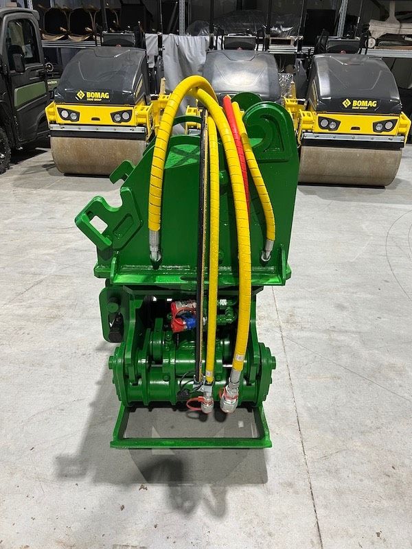 VH-BM Boomgrijper 811R