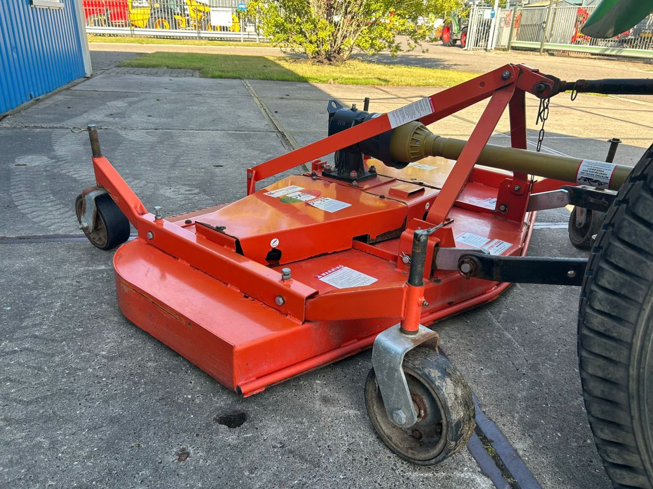 Greenstar FT 200 mini-tractor + Boxer cirkelmaaier