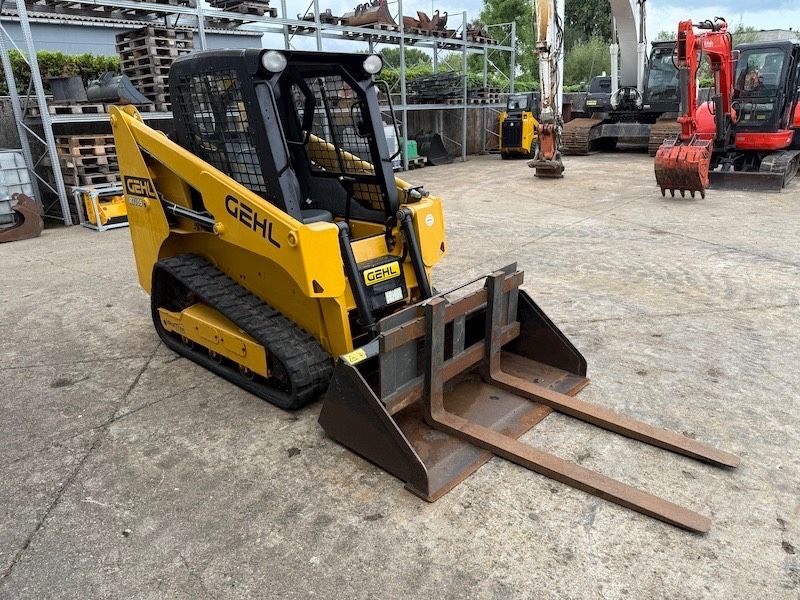 Gehl RT 105