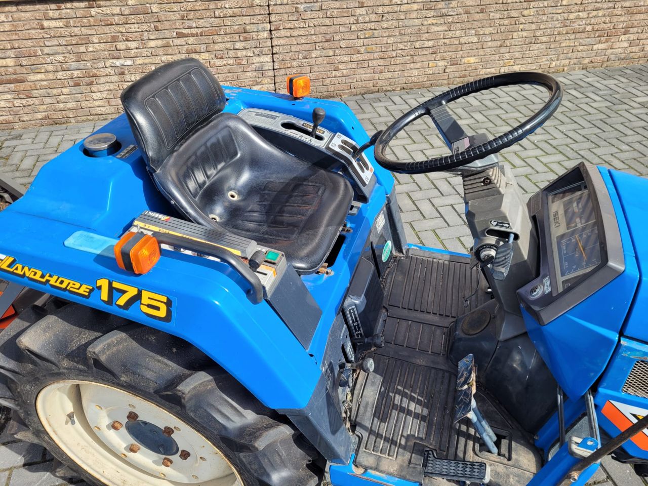 Iseki 175