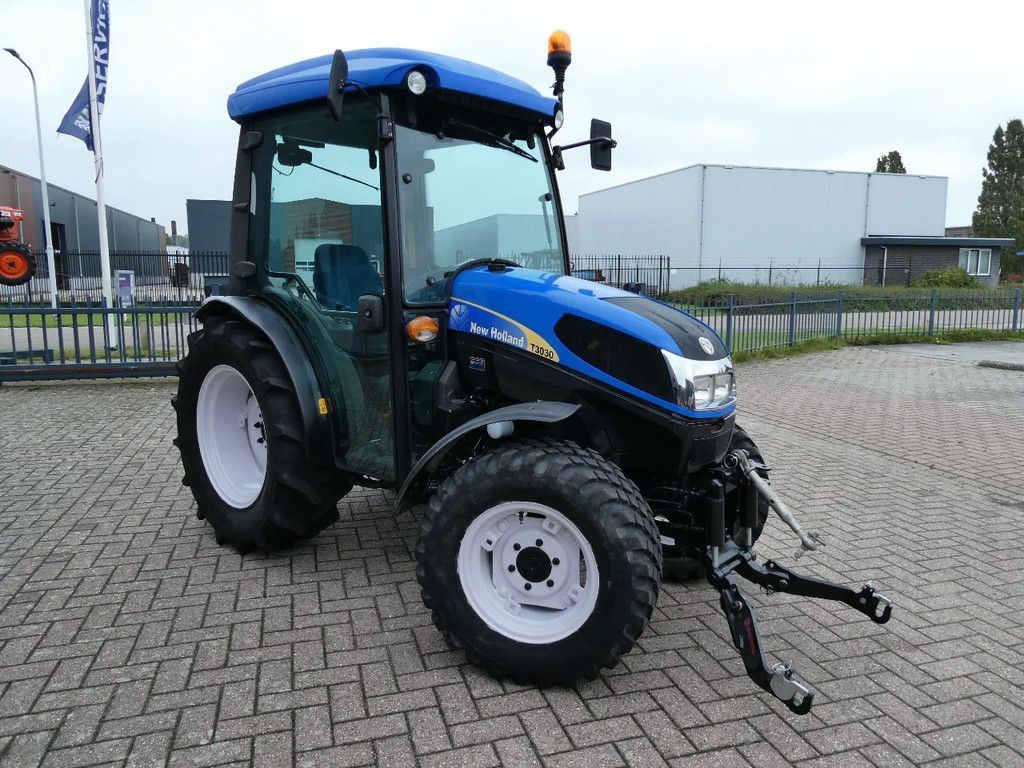 New Holland T3030 4wd / 01635 Draaiuren / Full Options