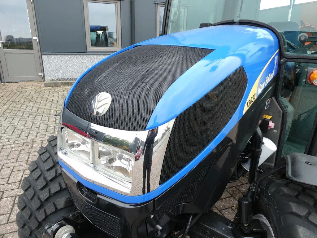 New Holland T3030 4wd / 01635 Draaiuren / Full Options