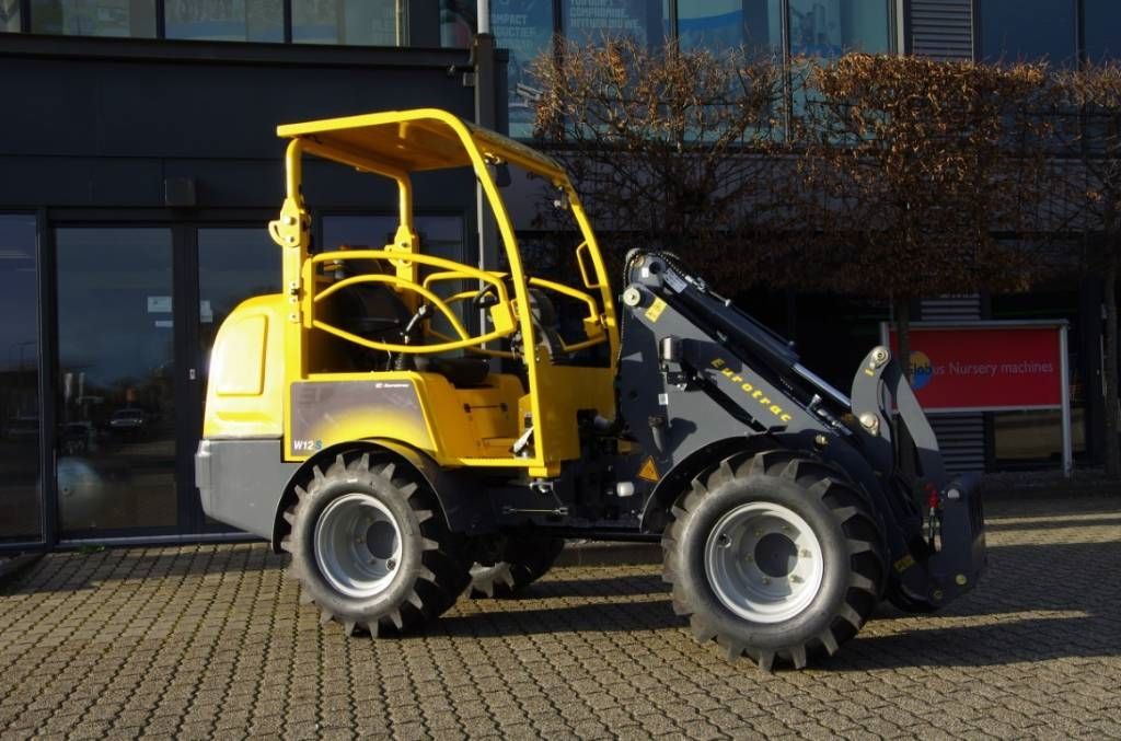 Eurotrac W12-S