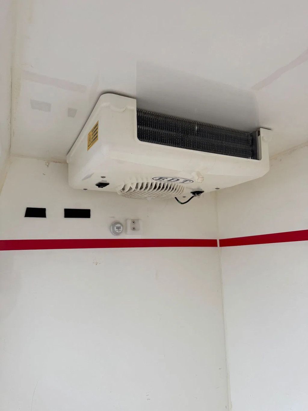 Ford TRANSIT CUSTOM **L2-EURO 6-AC/-30/+22/+4°C**