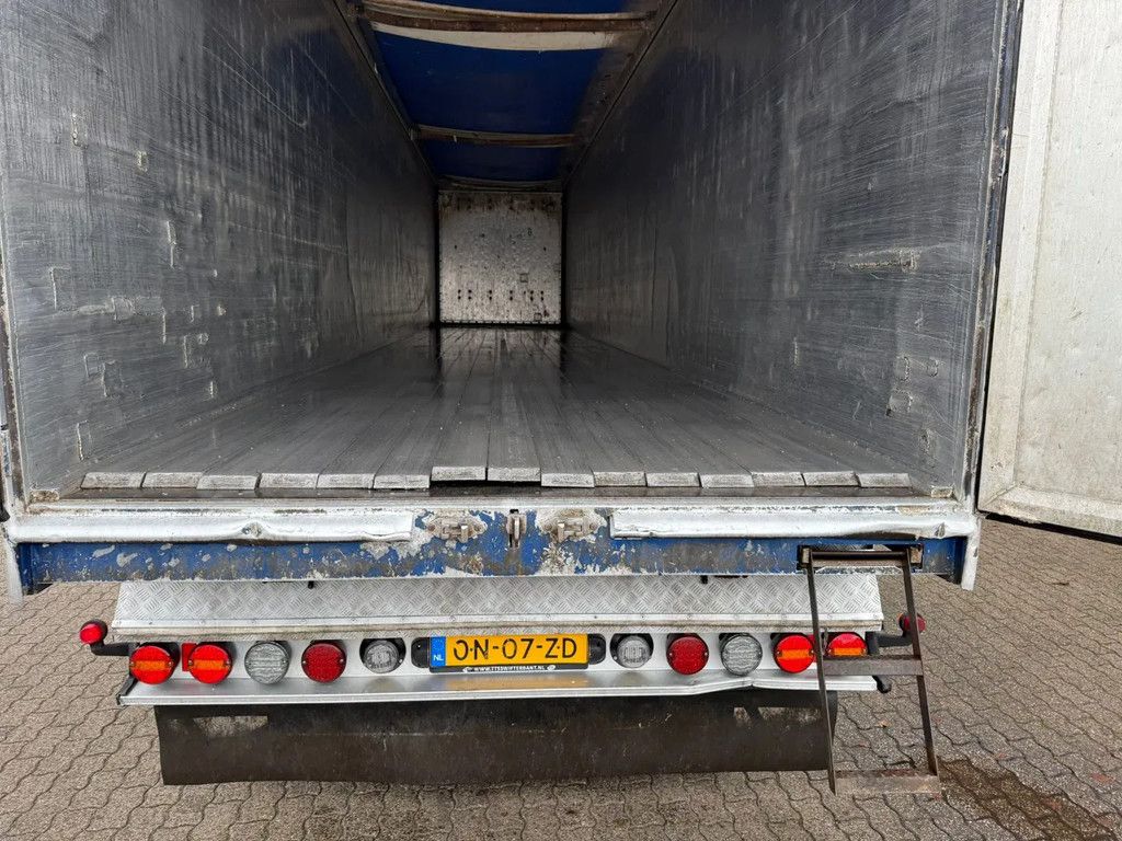 Kraker CF-200 92m3 Liftas+Stuuras Cargo Floor 10MM 4 assen