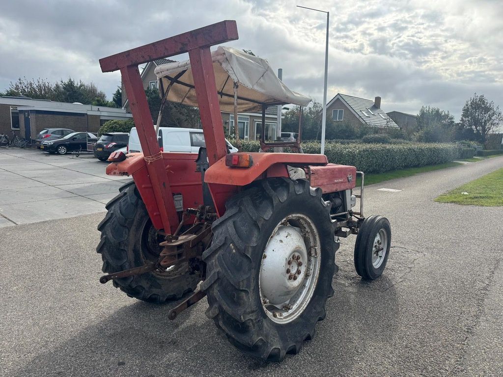 Massey-Ferguson 135