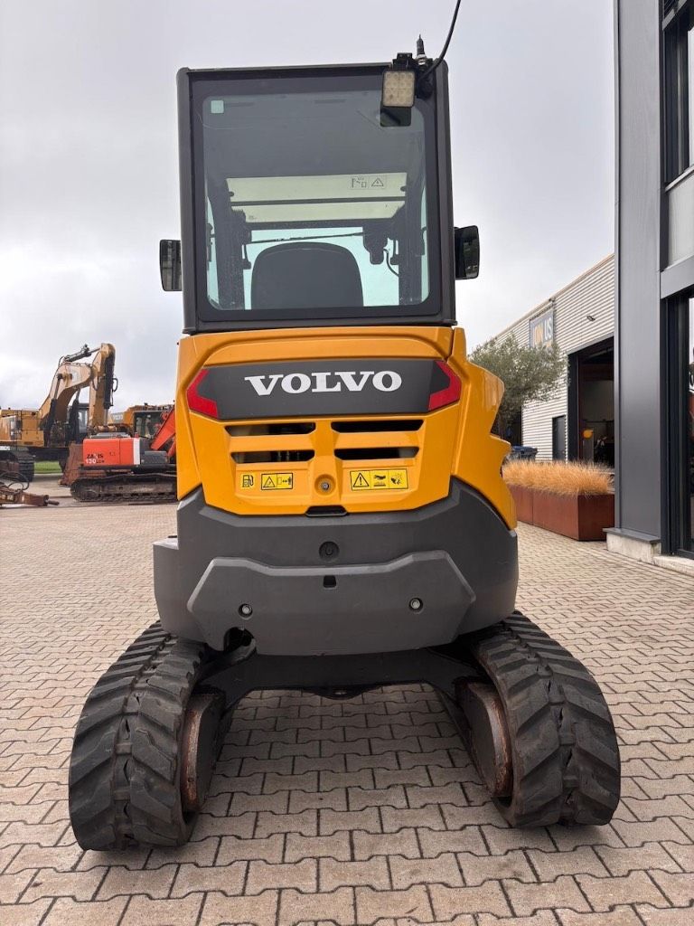 Volvo ECR 25 D