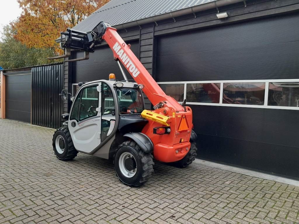 Manitou MT 625 verreiker met vorken