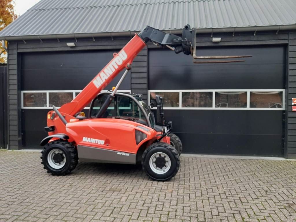 Manitou MT 625 verreiker met vorken