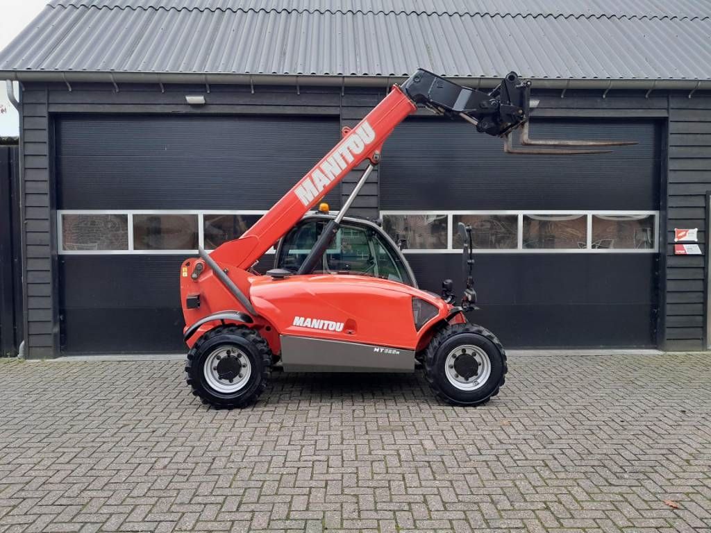 Manitou MT 625 verreiker met vorken