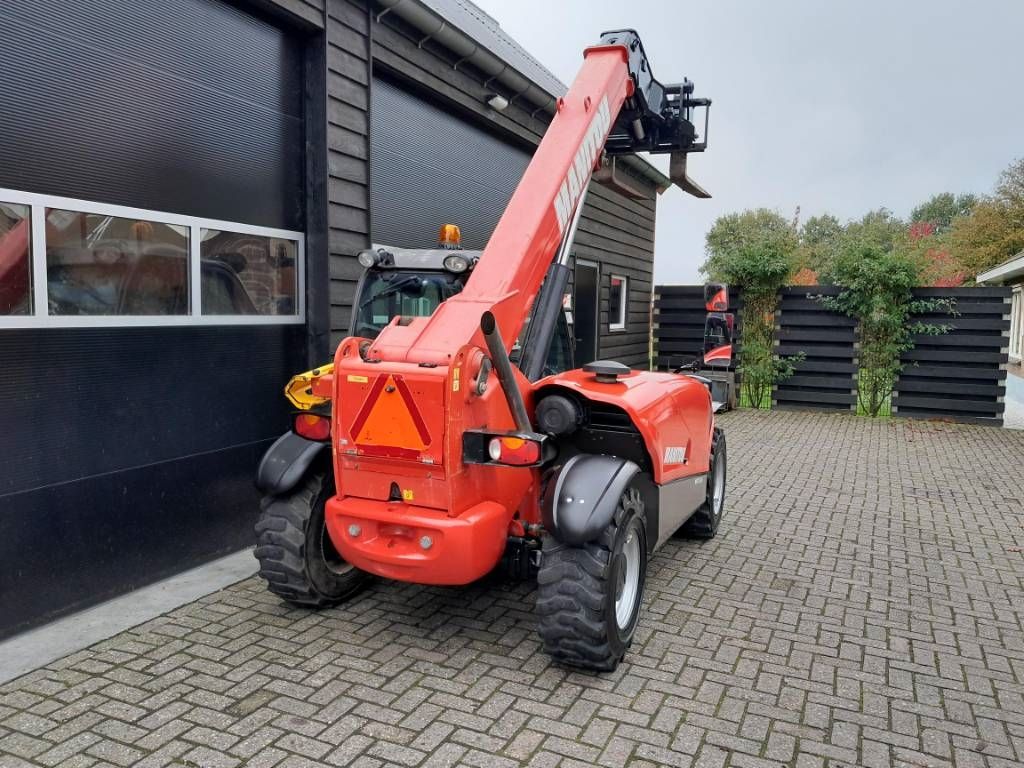 Manitou MT 625 verreiker met vorken