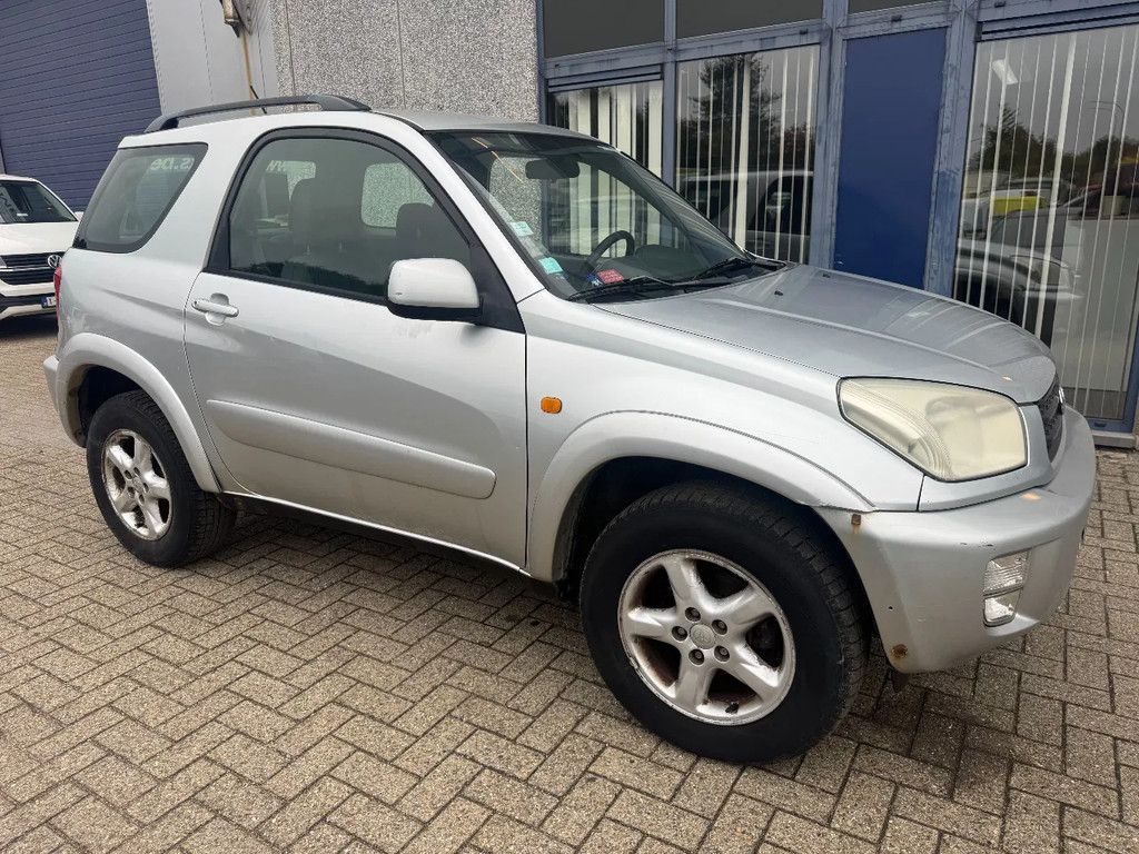 Toyota RAV4 **PETROL-AIRCO**