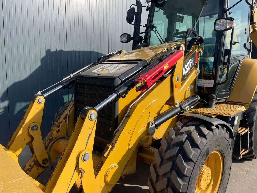 CAT 432F2