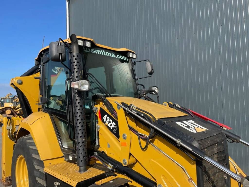 CAT 432F2