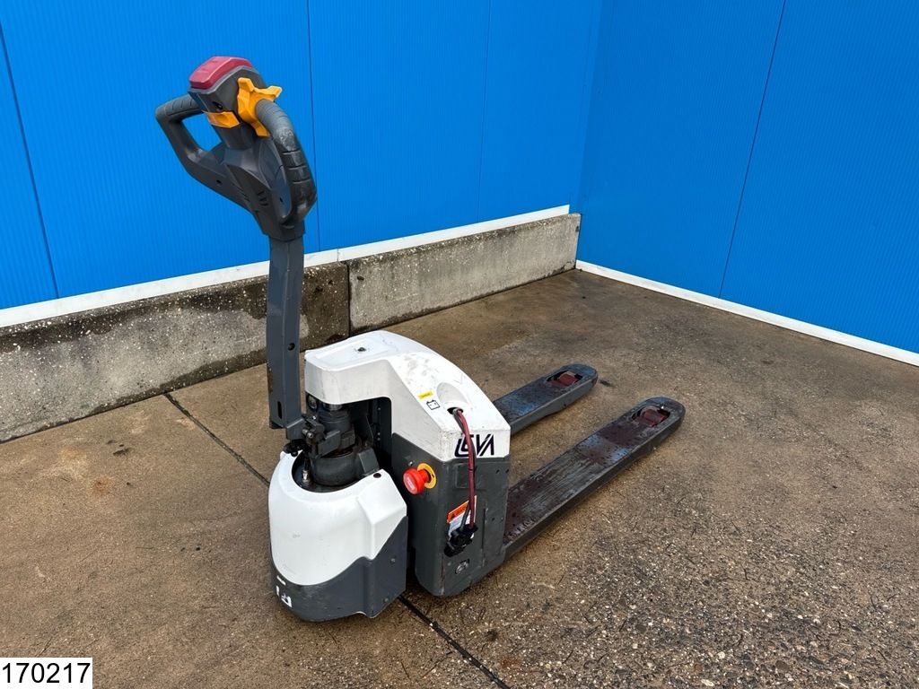 Leva LPEPT1.5 1500 kg, 0.2 m, electric, 1317 hours
