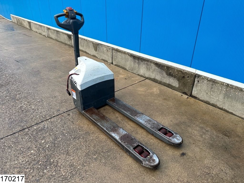 Leva LPEPT1.5 1500 kg, 0.2 m, electric, 1317 hours