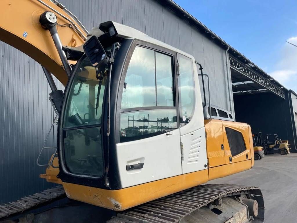 Liebherr R922 SLC