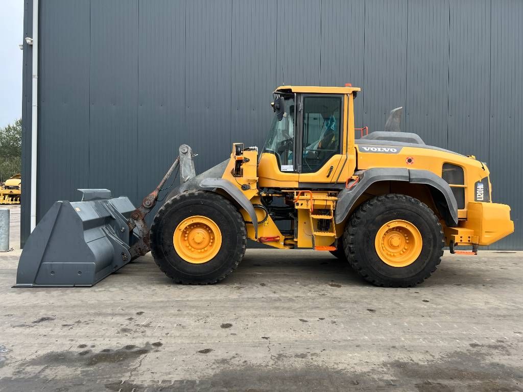 Volvo L120H - 3rd Valve - Weight System