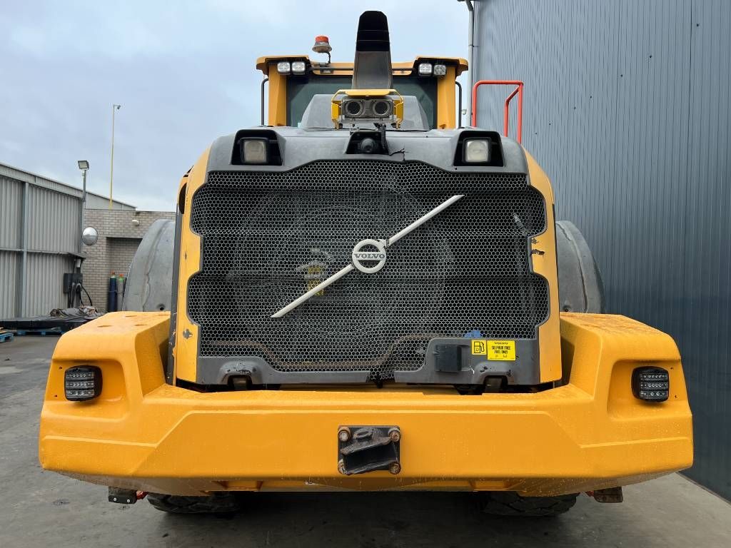 Volvo L120H - 3rd Valve - Weight System
