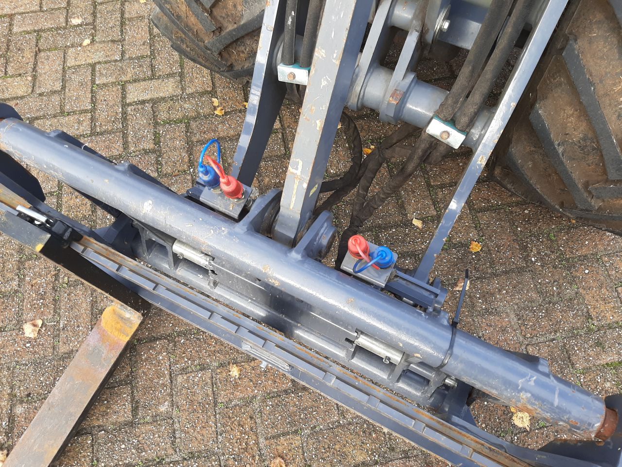 Eurotrac W12 CF XL - Bj. 2021 - 650u