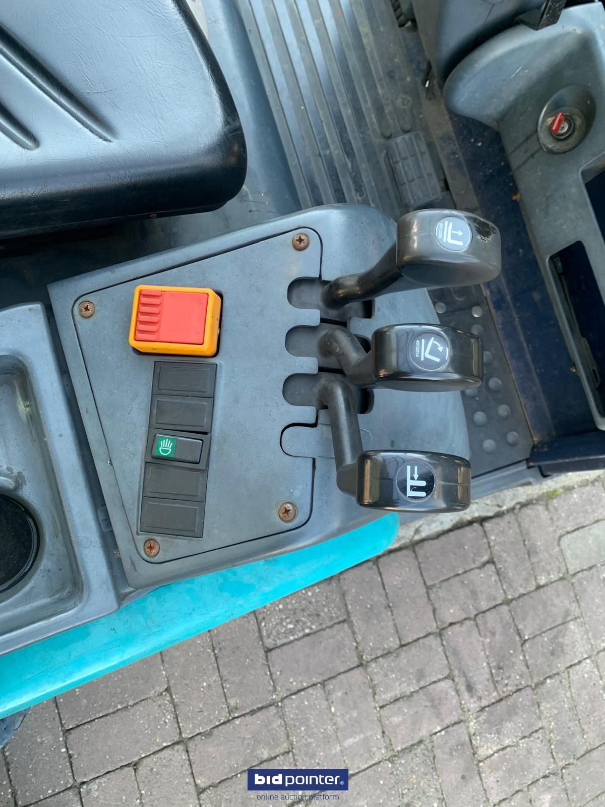 Heftruck elektrisch - 3 wiel - 1600kg! Freelift! Komatsu FB16 - 5.5 mtr. Sideshift!
