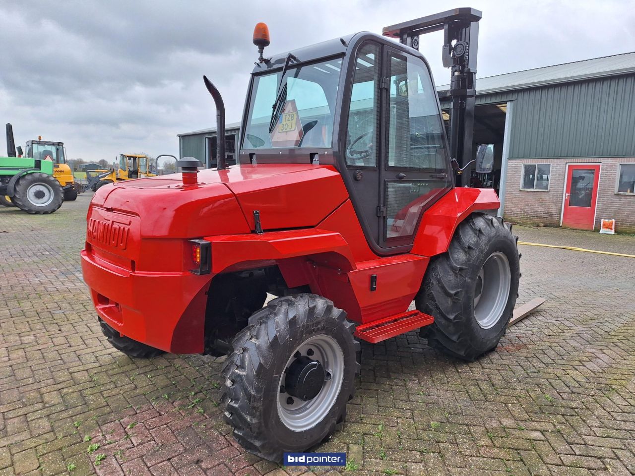 Manitou 30-4 4x4