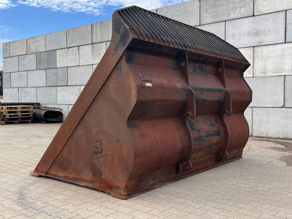Volvo L90-L110-L120 Laadbak-Loading bucket Ladeschaufel