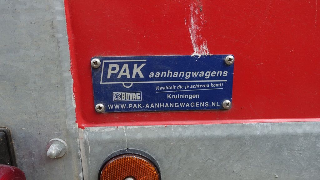 Pak gesloten aanhangwagen