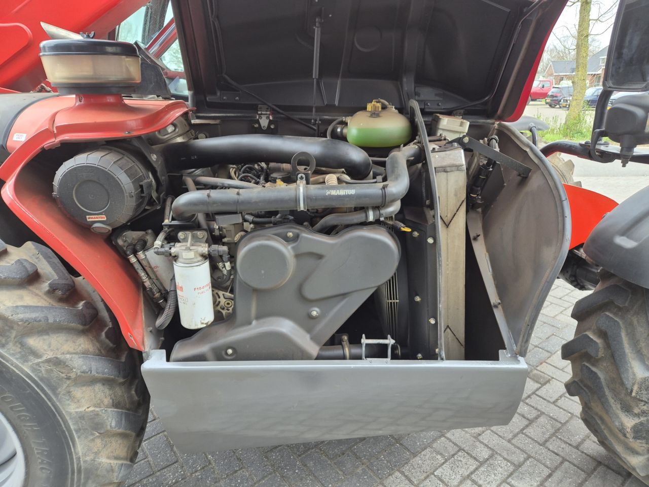 MANITOU MT732 easy telescopic with lifting height up to 7 m