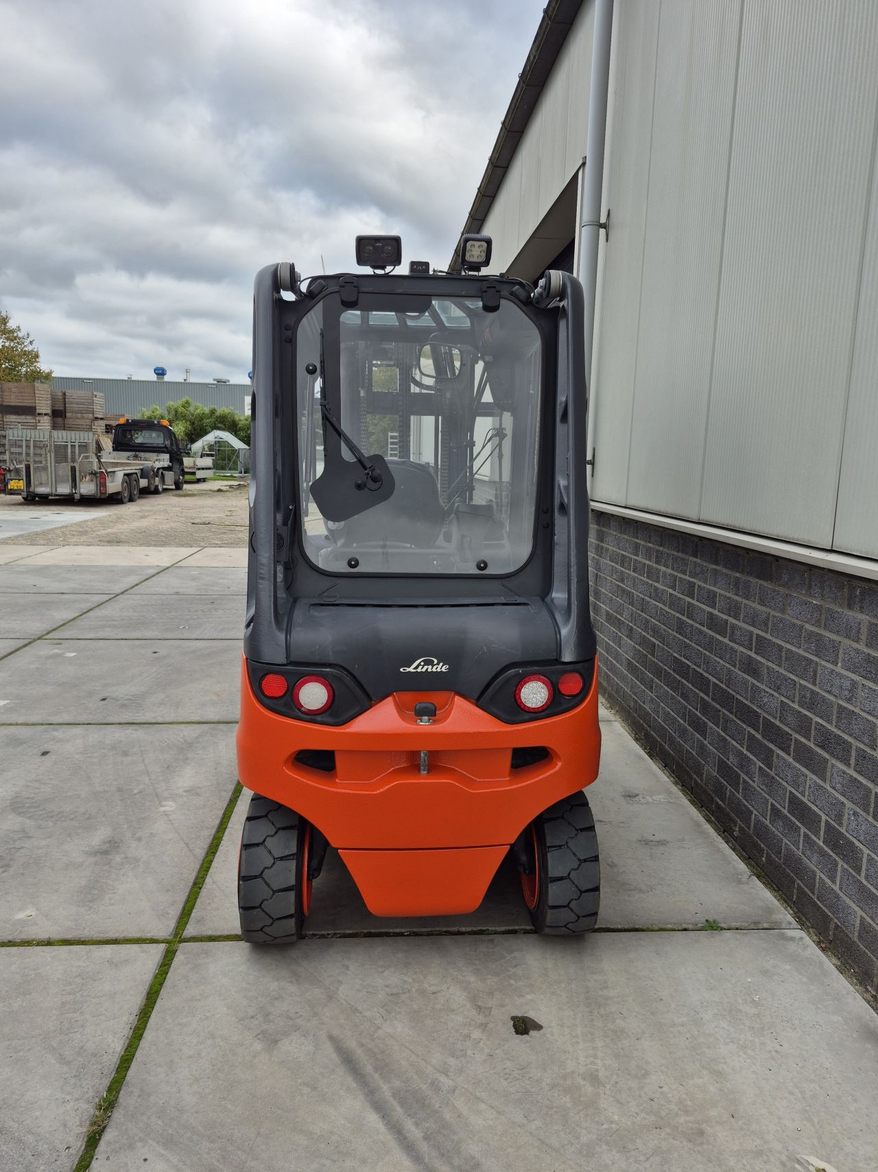Linde E25-01 bj 2021 triplex sideshift 4.760 mm 3230 uur.