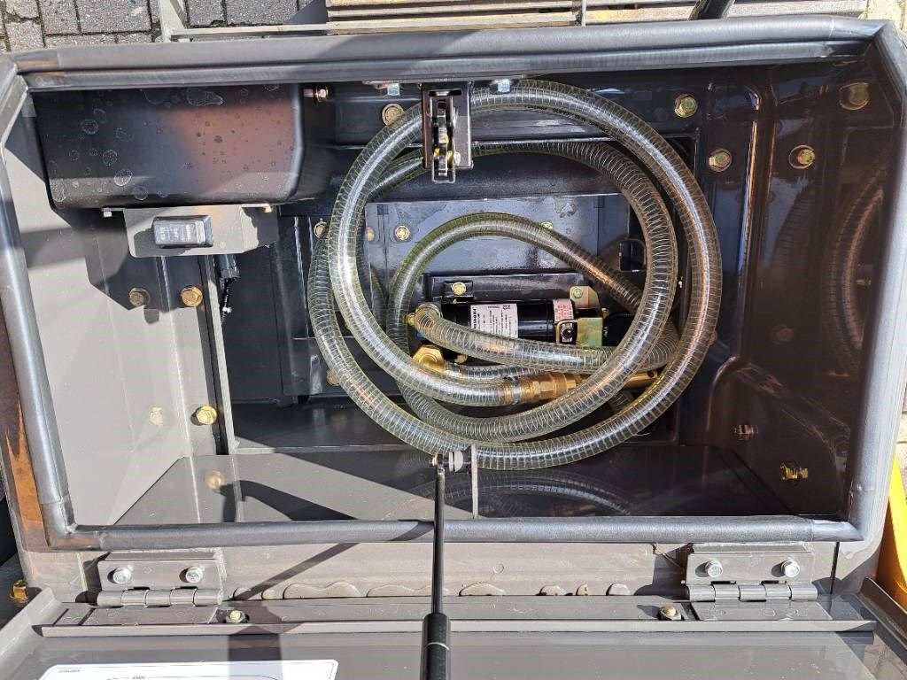 CASE CX210E