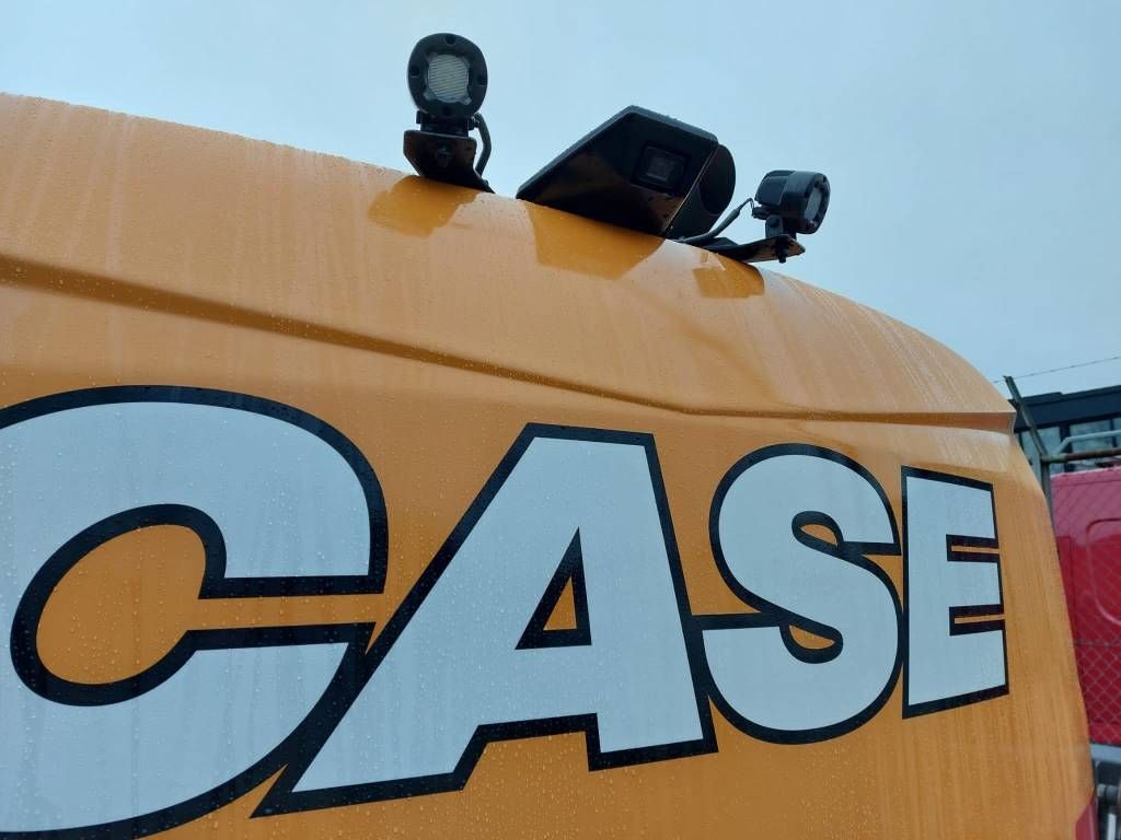 CASE CX250E