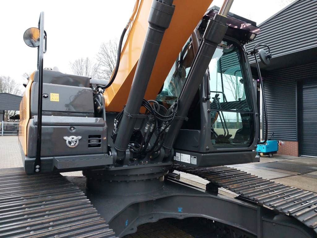 CASE CX250E