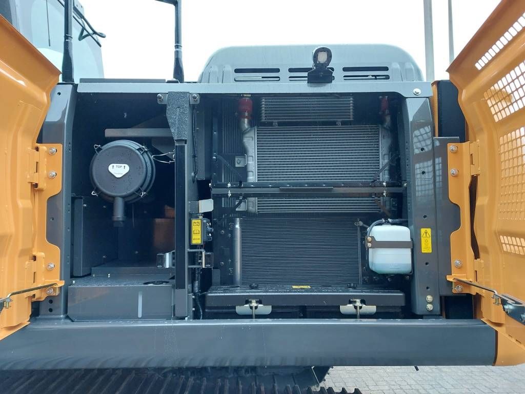 CASE CX250E