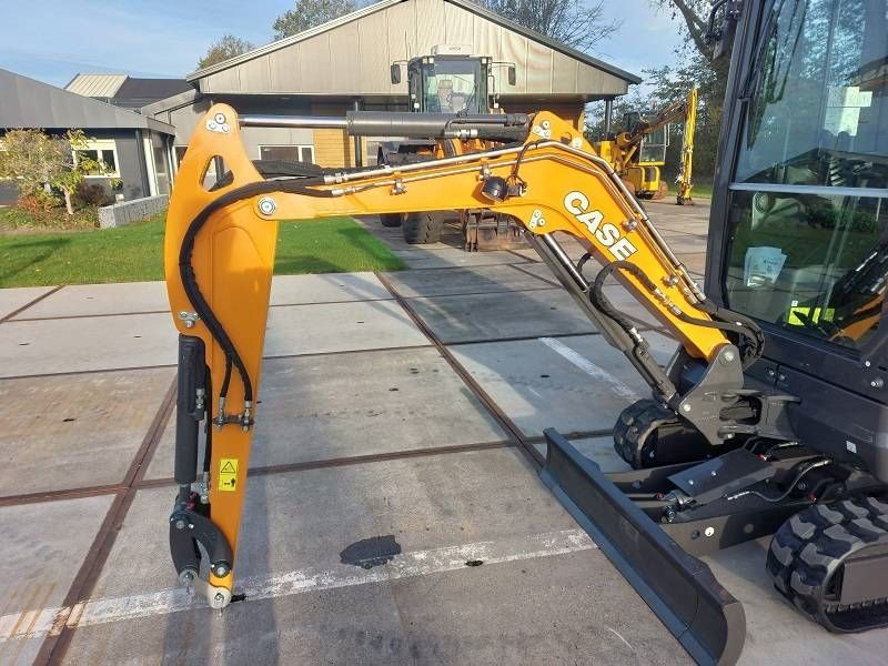 CASE CX19D