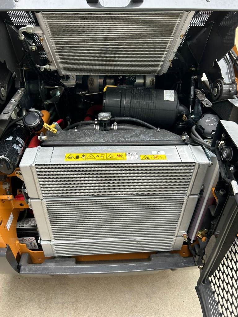 CASE SV185B