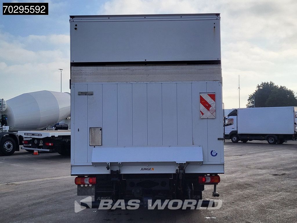 Mercedes Atego 818 4X2 8tonner Automatic Ladebordwand Airco Euro 6