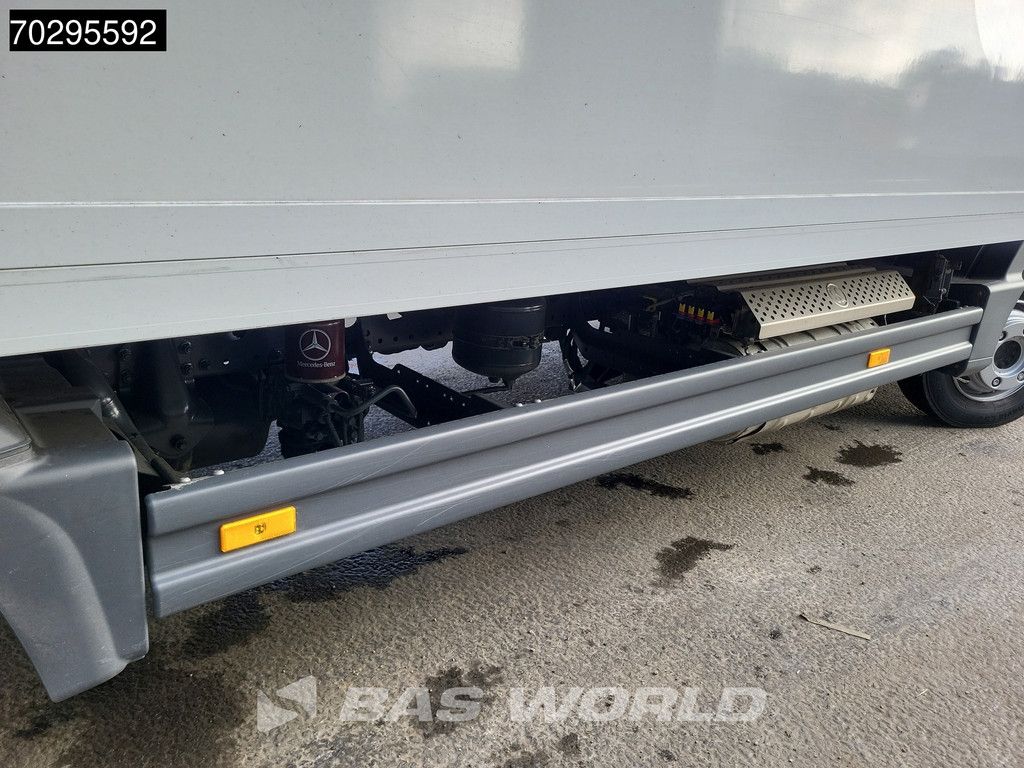 Mercedes Atego 818 4X2 8tonner Automatic Ladebordwand Airco Euro 6