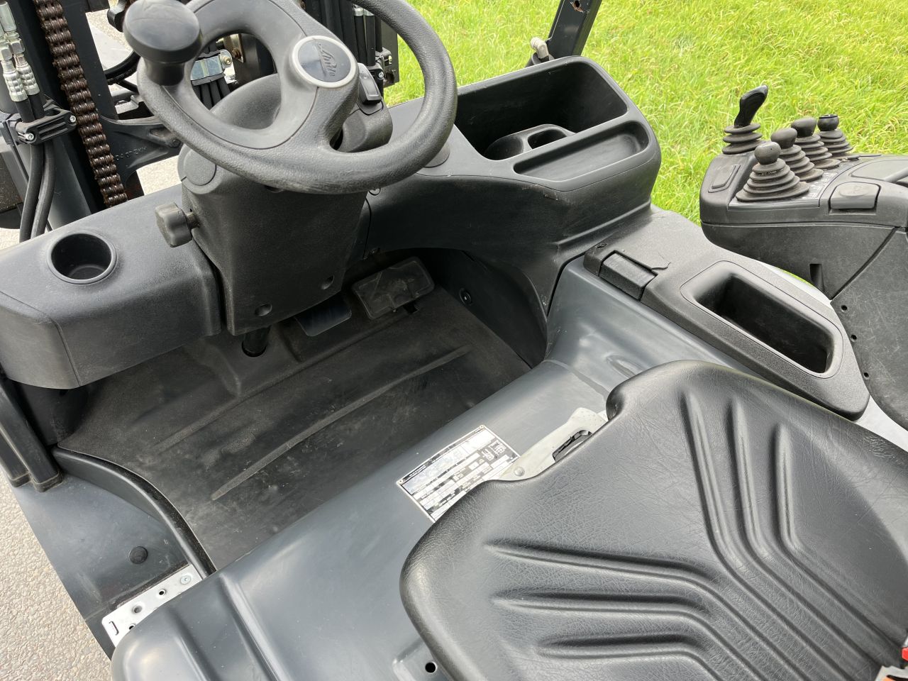 Linde E30L 2018 elektrische heftruck triplo Sideshift vorkverste