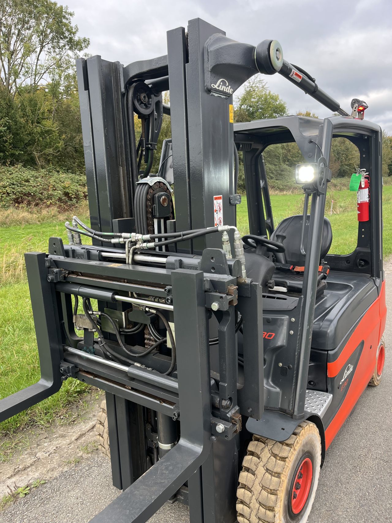 Linde E30L 2018 elektrische heftruck triplo Sideshift vorkverste